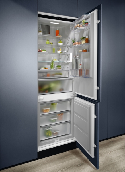 Вбудований холодильник Electrolux ENP7TD75S фото 12