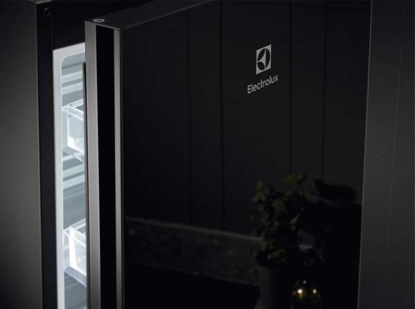 Холодильник Electrolux LNT7ME36K2 фото 12 Холодильник Electrolux LNT7ME36K2 фото 12