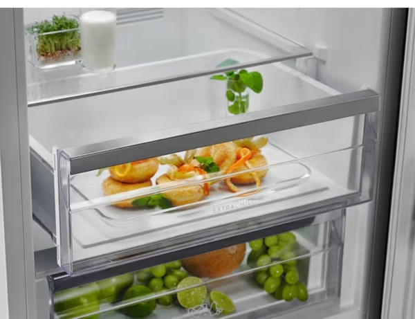 Холодильник Electrolux LNT7ME36K2 фото 11 Холодильник Electrolux LNT7ME36K2 фото 11